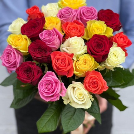 Букет из разноцветных роз - купить с доставкой в по Озерам